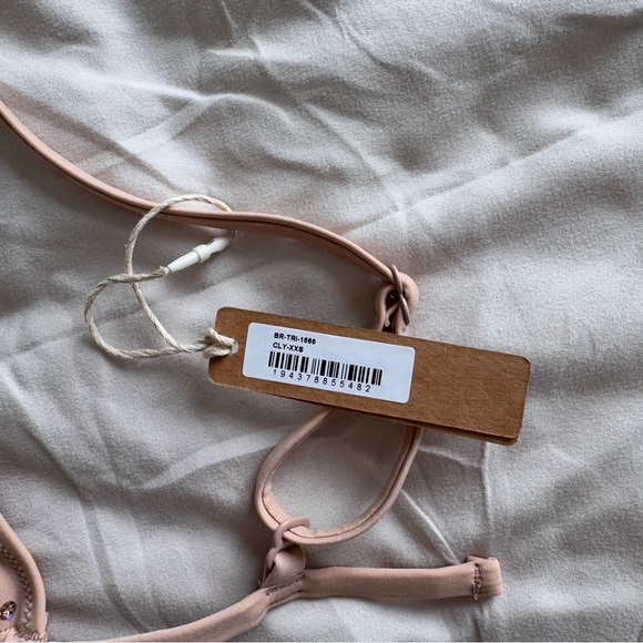 NWT SKIMS x Swarovski Mini Triangle Top Clay - Picture 5 of 6